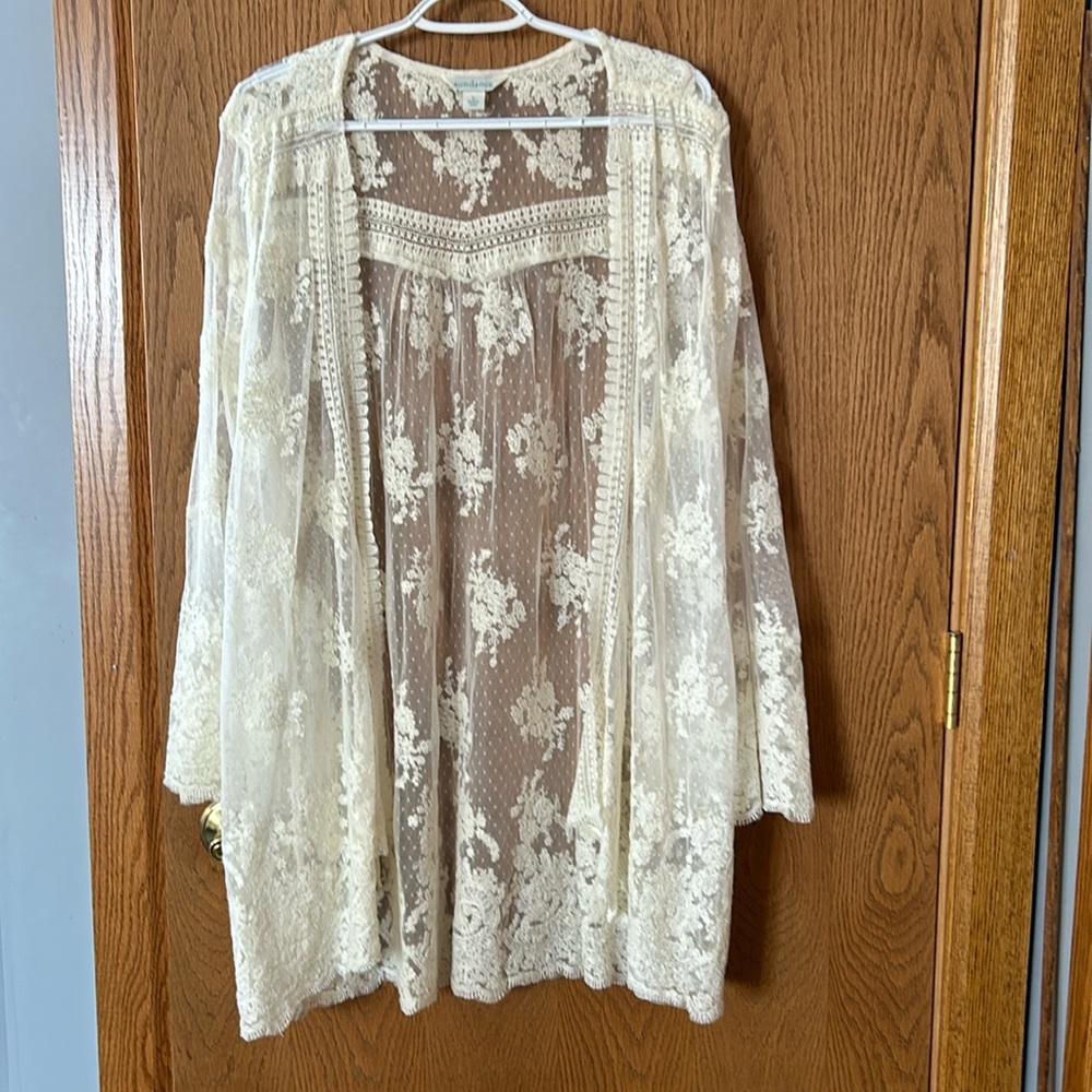 Sundance lace kimono wrap topper